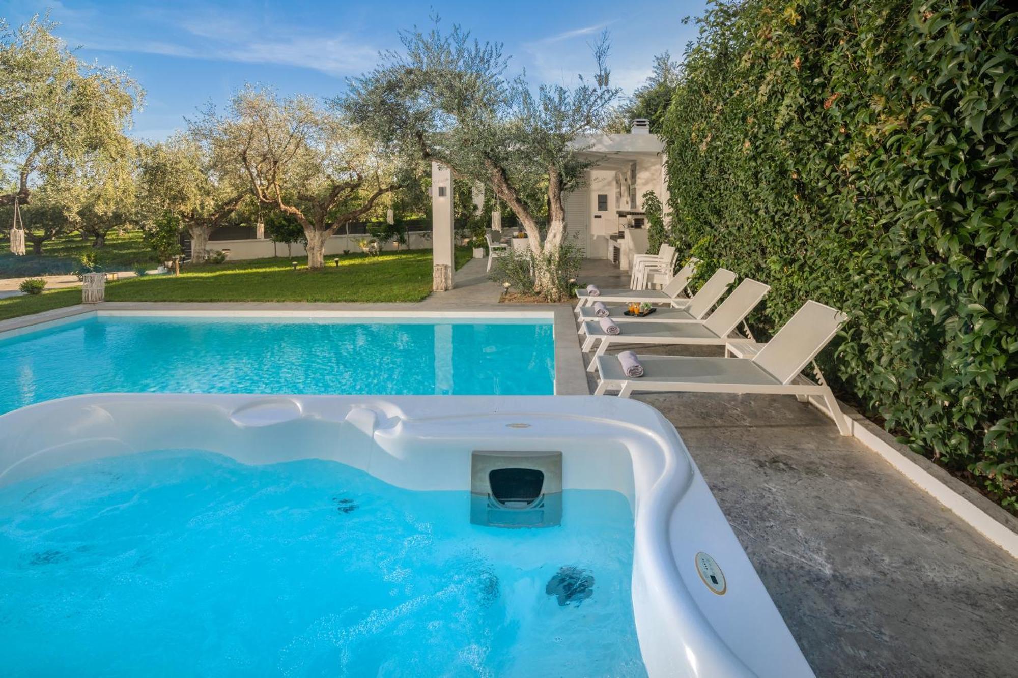 Villa Royal View - Private Pool & Hot Tub *